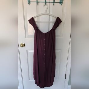 Kindred Bravely ruffle labor and delivery nursing gown M/L